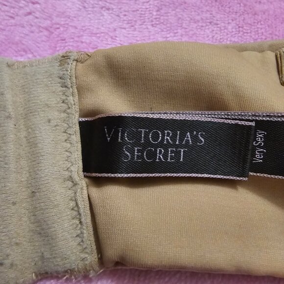 3 Victoria's Secret strapless/multi-way 34DD bras - Picture 9 of 11